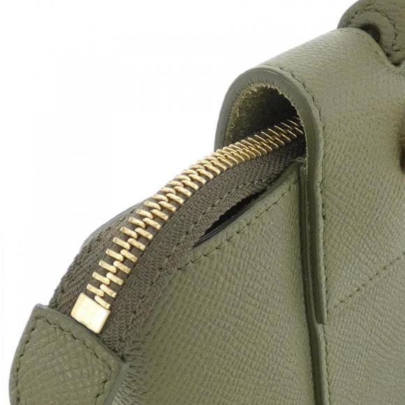 CELINE Nano Belt Handbag 189003ZVA Black Grained Calfskin Gold Hardware - Picture 5 of 7